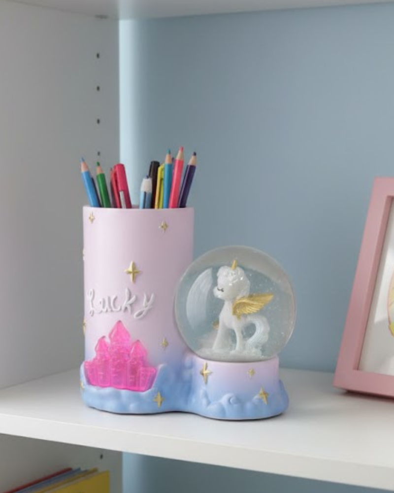 Organisateurs de Bureau Magiques avec Boule à Neige Intégrée