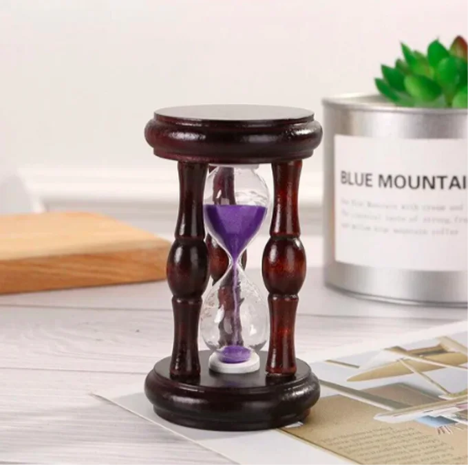 mini sablier en bois antique pour décoration de bureau