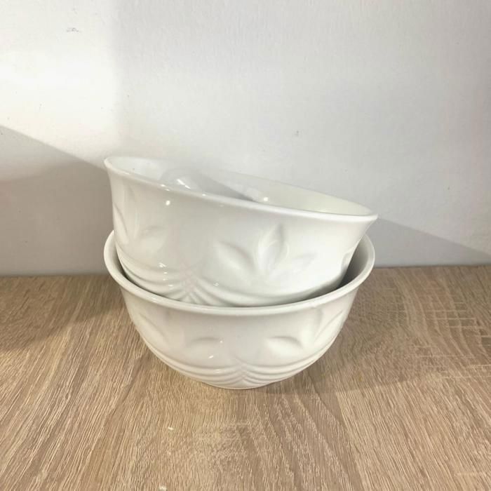Bol en porcelaine de très bonne qualité 12 cm