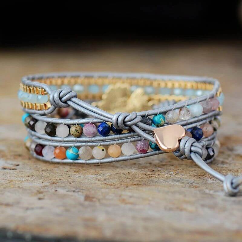 Image de Bracelet Cuir Enroulé 3 Brins Marguerite en Quartz et Jade - Unbranded