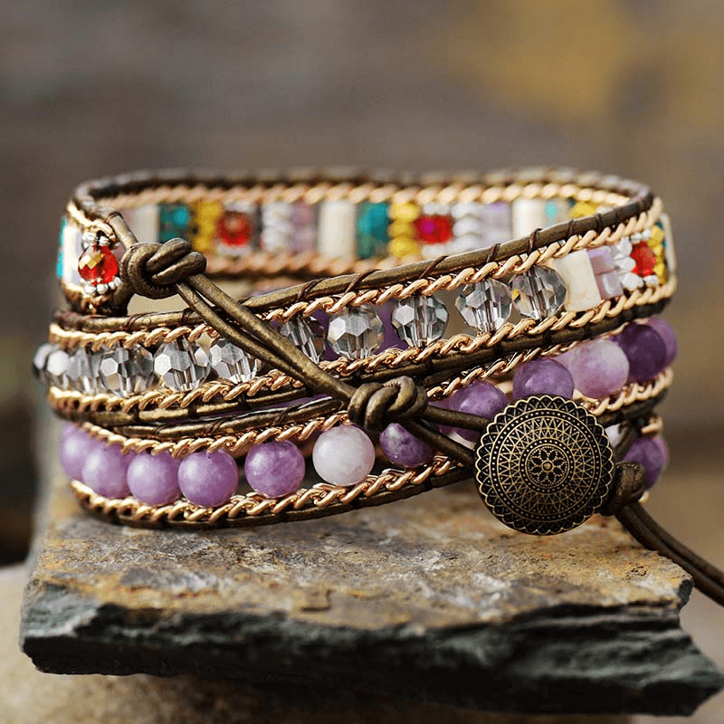 Image de Bracelet Cuir Enroulé 3 Brins en forme de cœur en Japse et Améthyste - Unbranded
