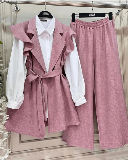 Ensemble 3 pièces femme – Élégance et modernité