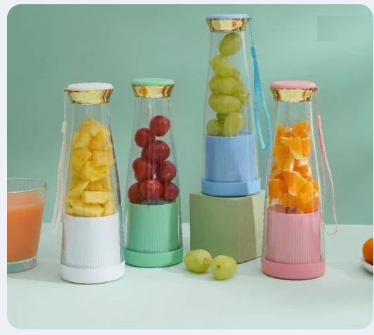 Image de Mini mixeur de Mini Juice , portable, Electrique rechargeable sans fil, 380 ml