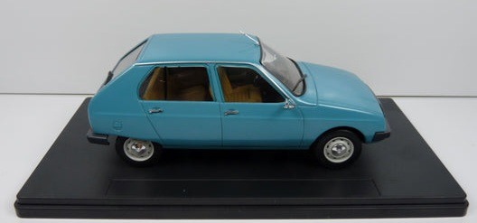 Miniature voiture métal Échelle 1/24