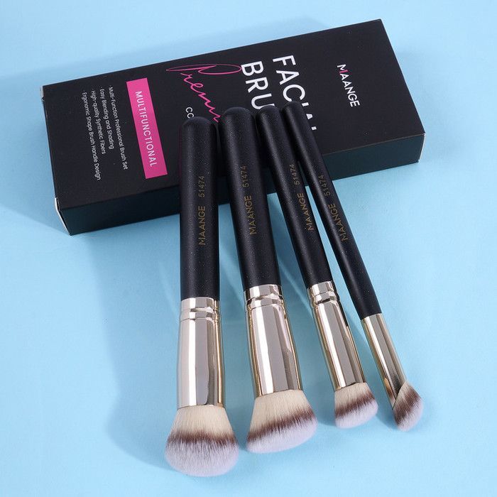 Pinceaux de maquillage - MAANGE - Set de 4 - Poignée en bois - Fibres synthétiques - Doux et portable