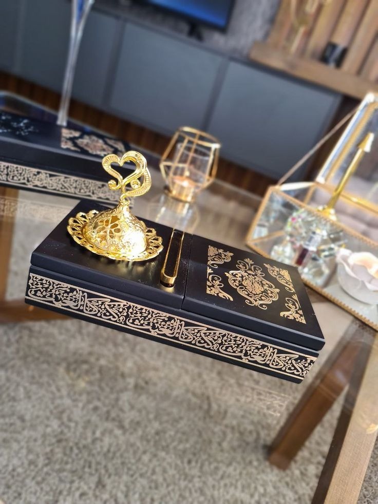 Set de Brûleur d'Encens avec Boîte à Encens - Design Traditionnel en Bois