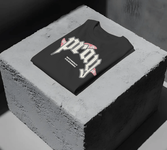 Image de T-shirt Pray &amp; Fly - Unbranded
