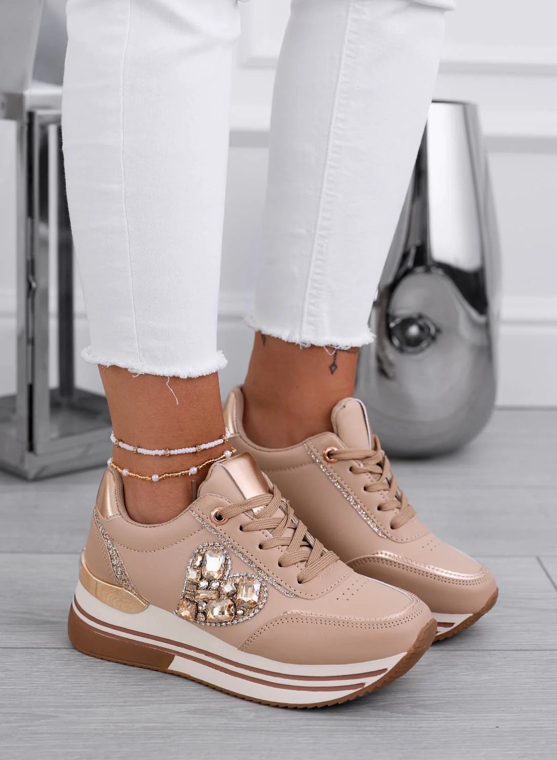 VENERE - Baskets Mud avec coeur bijou doré 39 /40