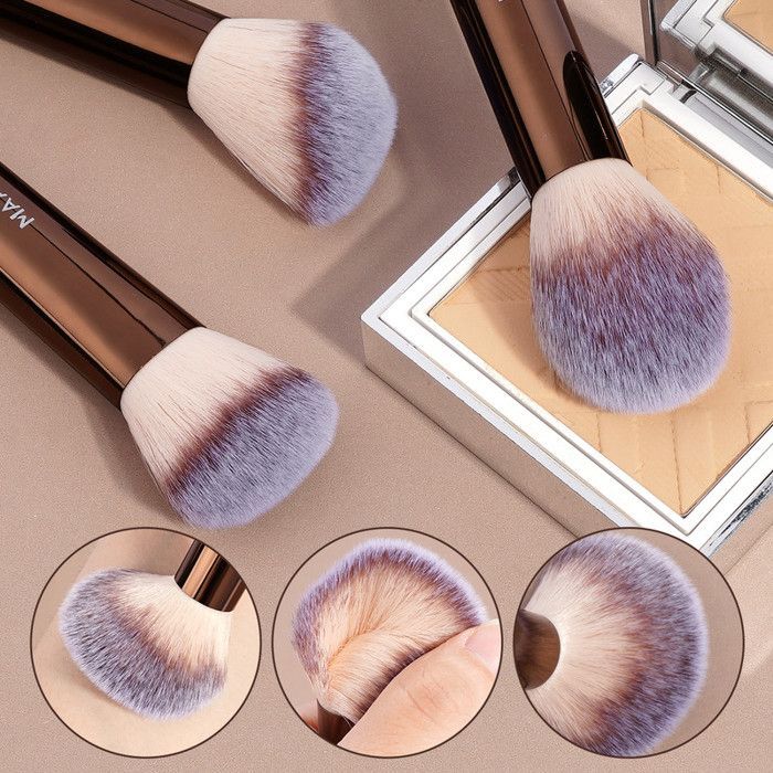 13pcs Make-up brush with 2pcs puff and bag