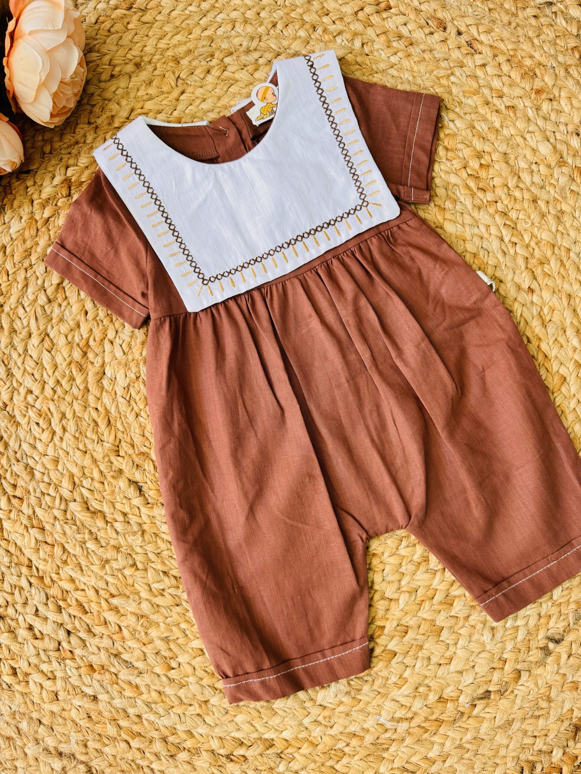 Barboteuse bébé fille en lin