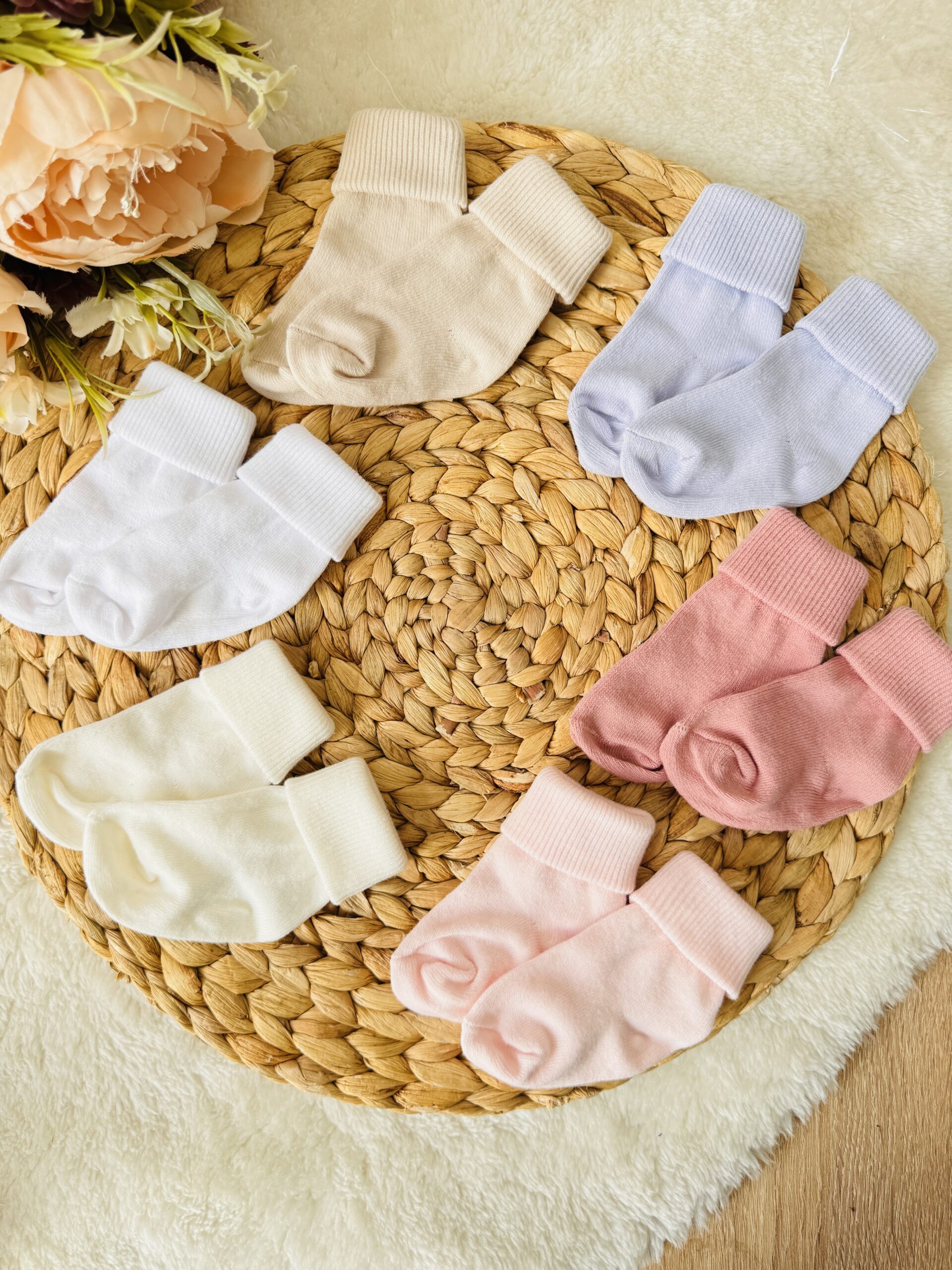 Coffret de 6 chaussettes bébé 0-6 mois : pour des petits pieds stylés