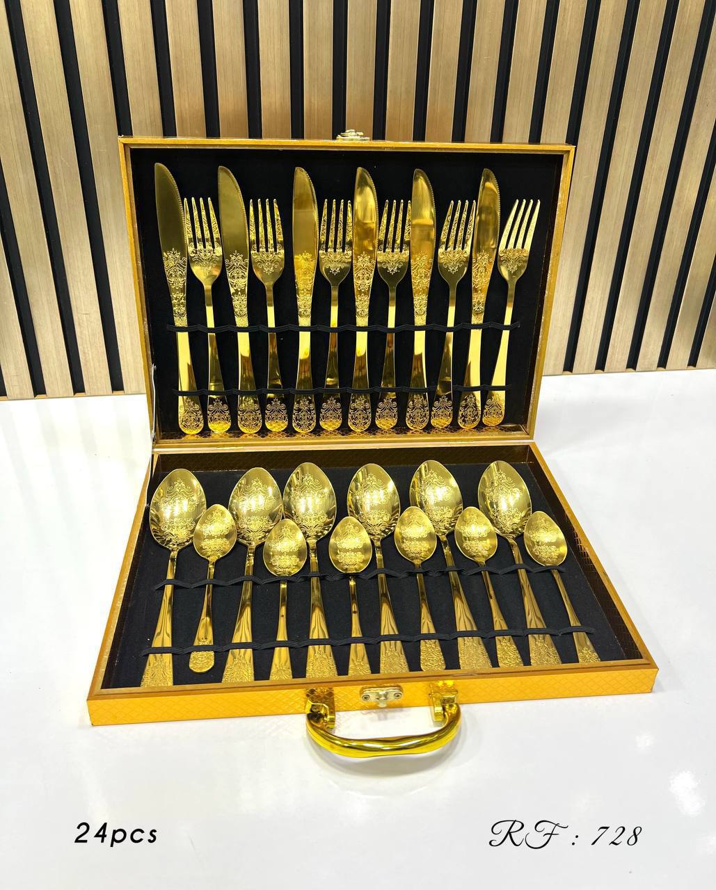 Ménagère 24 pièces avec valise stalesteel en acier inoxydable