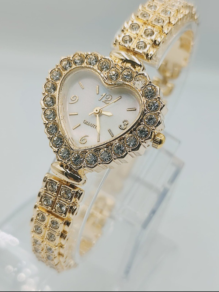 Montre de Luxe en cristal