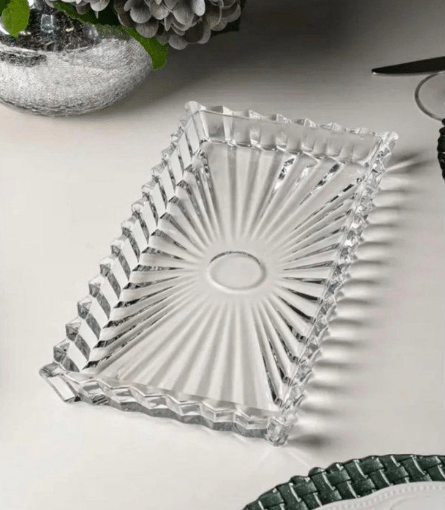 PLAT SIMPLE LOSANGE EN CRISATAL 35/18 CM PLAT SIMPLE LOSANGE EN CRISATAL 35/18 CM