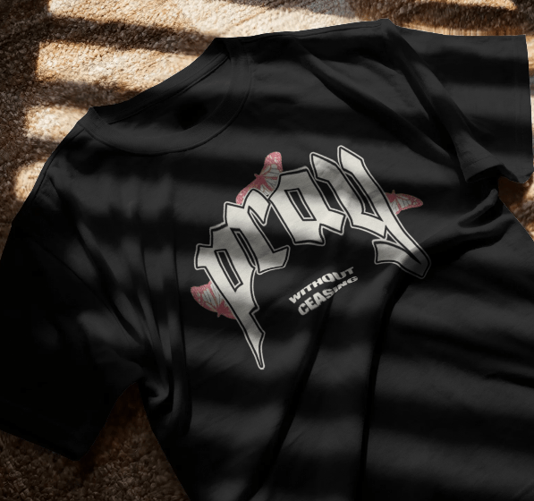 T-shirt Pray &amp; Fly