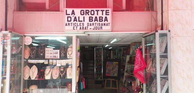 A La grotte d'ali baba